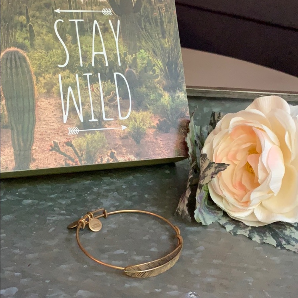 Alex & Ani Leaf Bangle